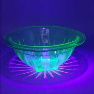 Hazel-Atlas Uranium Glass Ribbed Mixing Bowl — Glows Brightly Under UV Light